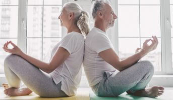 Fit bleiben mit Yoga - in jedem Alter
